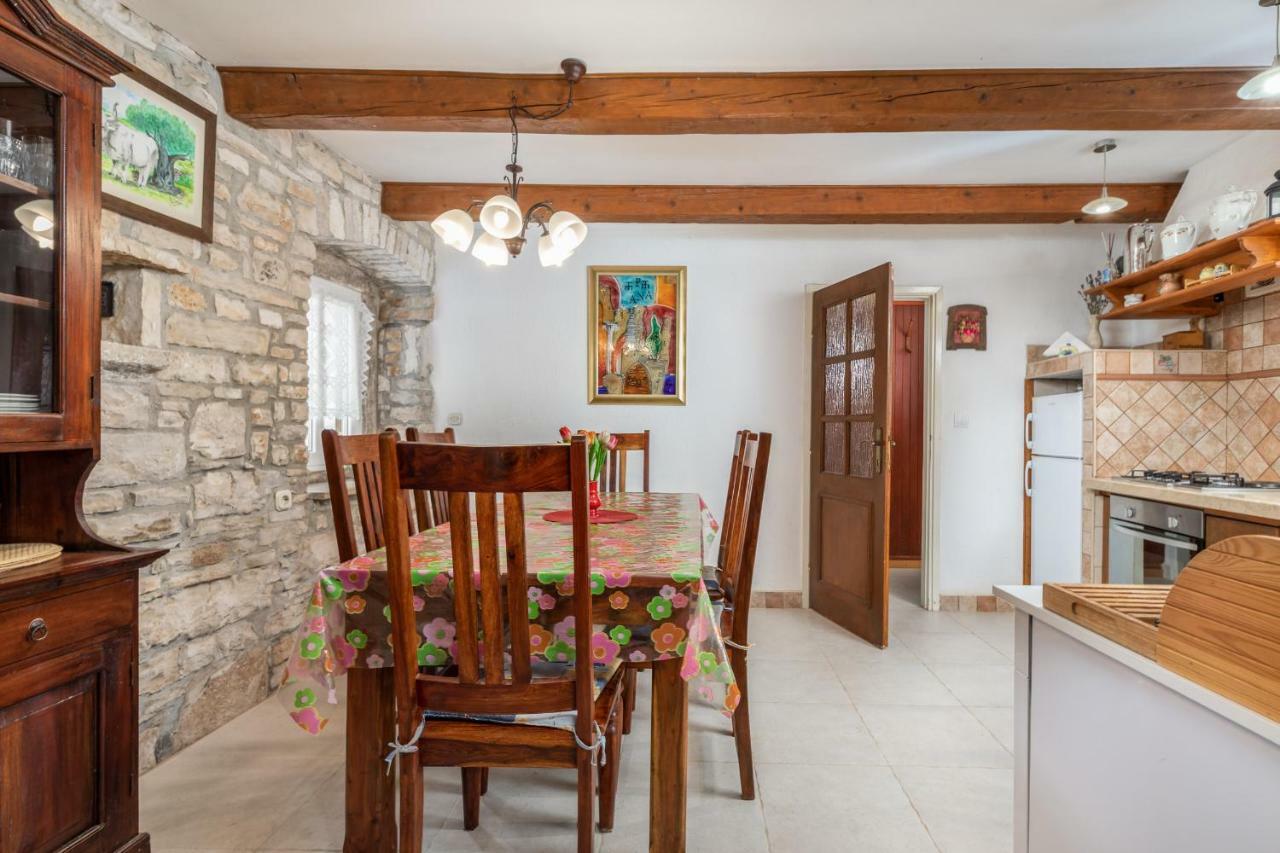 Holiday Home Ana Kanfanar Dış mekan fotoğraf