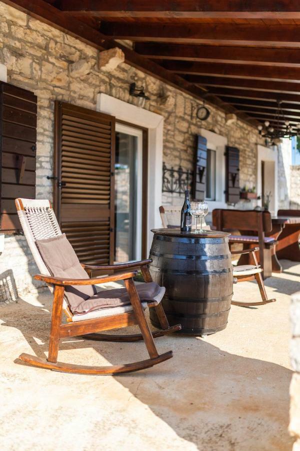 Holiday Home Ana Kanfanar Dış mekan fotoğraf